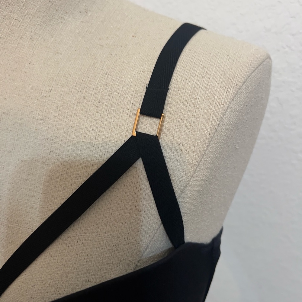 Victory Secret 34dd Large bottom Black Strappy Bikini Set with gold hardware - Picture 4 of 9